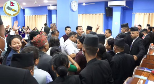 प्रतिपक्षको अवरोधपछि सारियो बाग्मती प्रदेश सभा बैठक